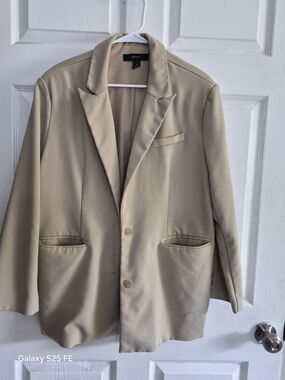 (S)Forever 21 Cream Single-Breasted Blazer